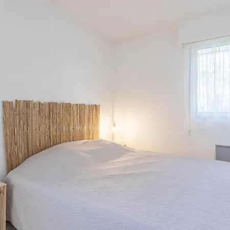 Apartment Dans Les Golfs Appt 47m² Piscine